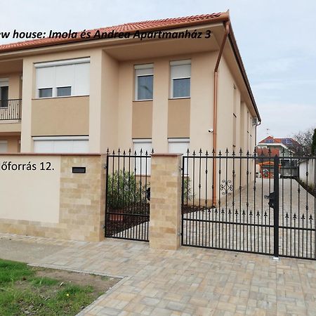 Imola Es Andrea Apartmanhaz 2 Hajduszoboszlo Bagian luar foto