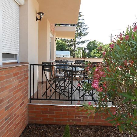 Imola Es Andrea Apartmanhaz 2 Hajduszoboszlo Bagian luar foto